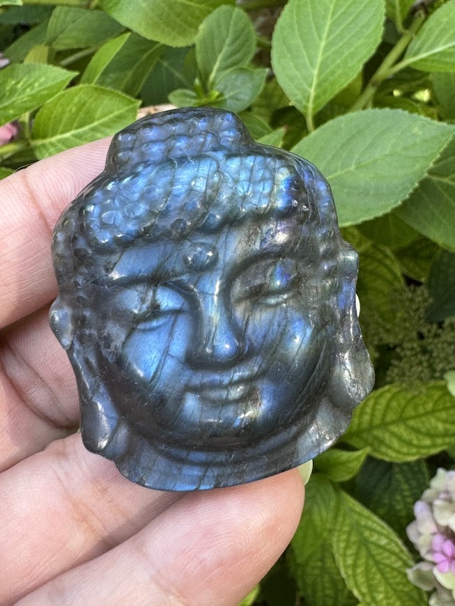 Labradorit Budha 